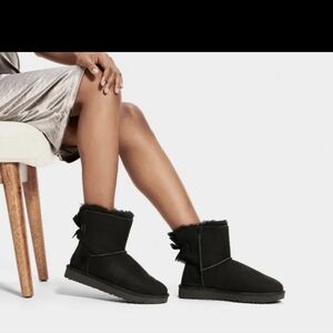 UGG Bailey Bow Mini